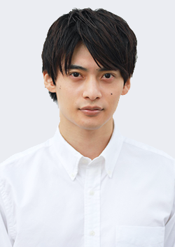 平田雄也 (俳優:『ウルトラマンR／B』湊 カツミ ／ ウルトラマンロッソ役 など)